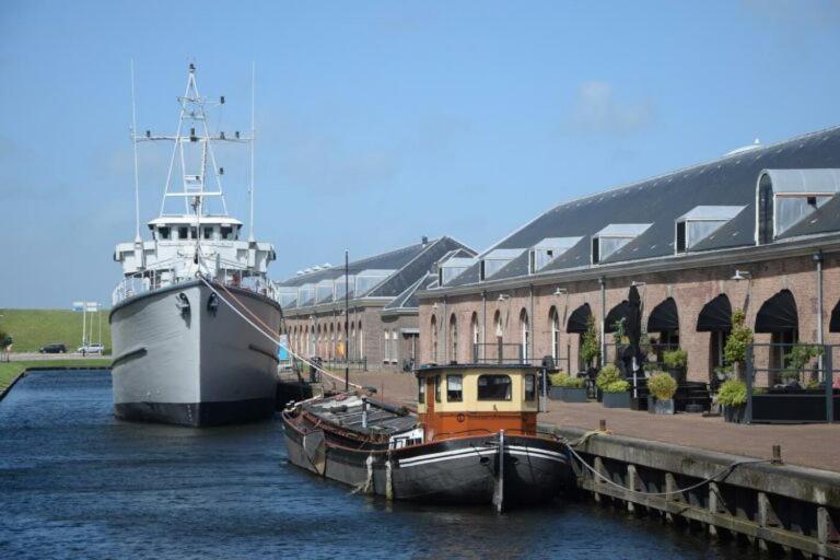 Olga'S Cottage Den Helder Bagian luar foto